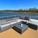 Gemuetliches Hausboot Seeliebe Woma Furstenberg-Havel